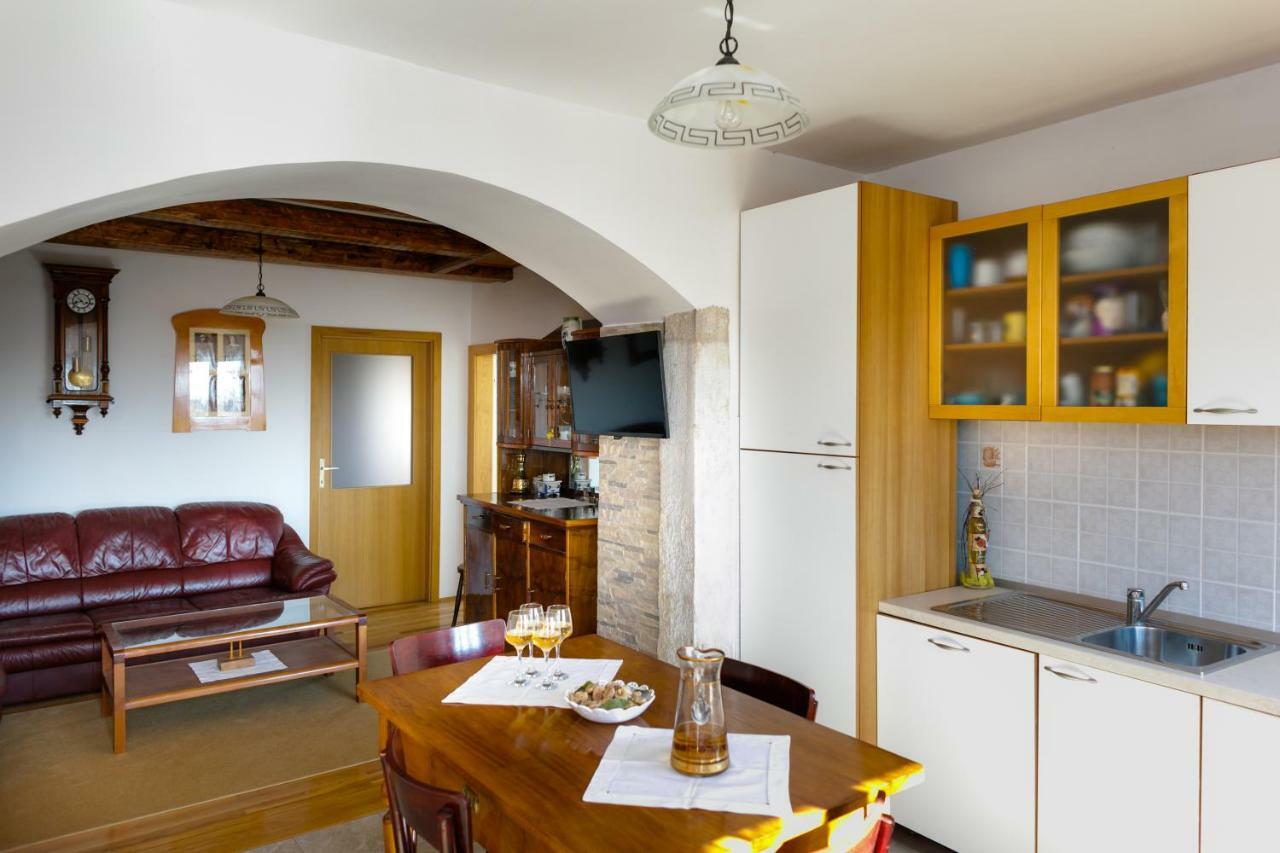 Apartment Ane Kras Exterior photo